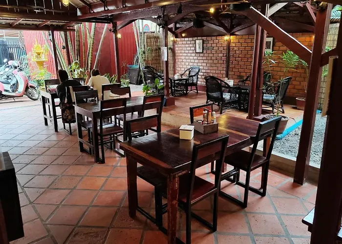 Soben Cafe & Restaurant 3*