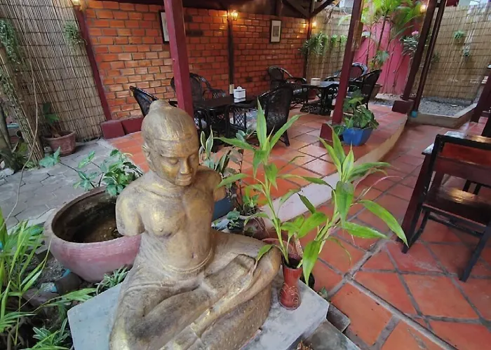 Soben Cafe & Restaurant Pensjonat Siem Reap